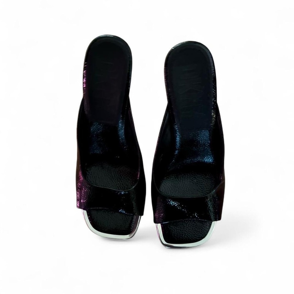 DKNY Black square toe peep-toe sandals heels. Size 9